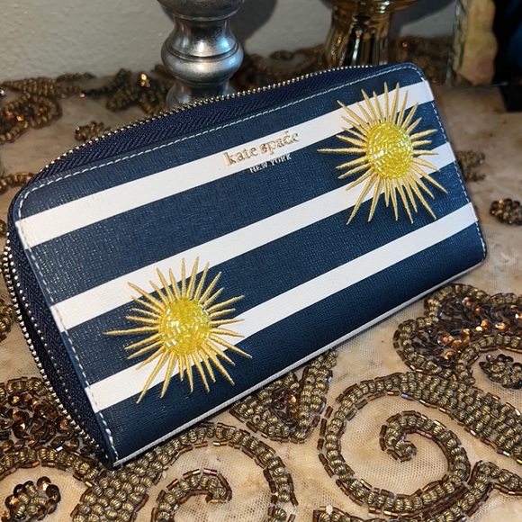 Kate Spade Sun kissed striped zip around continental wallet - Picture 10 of 12